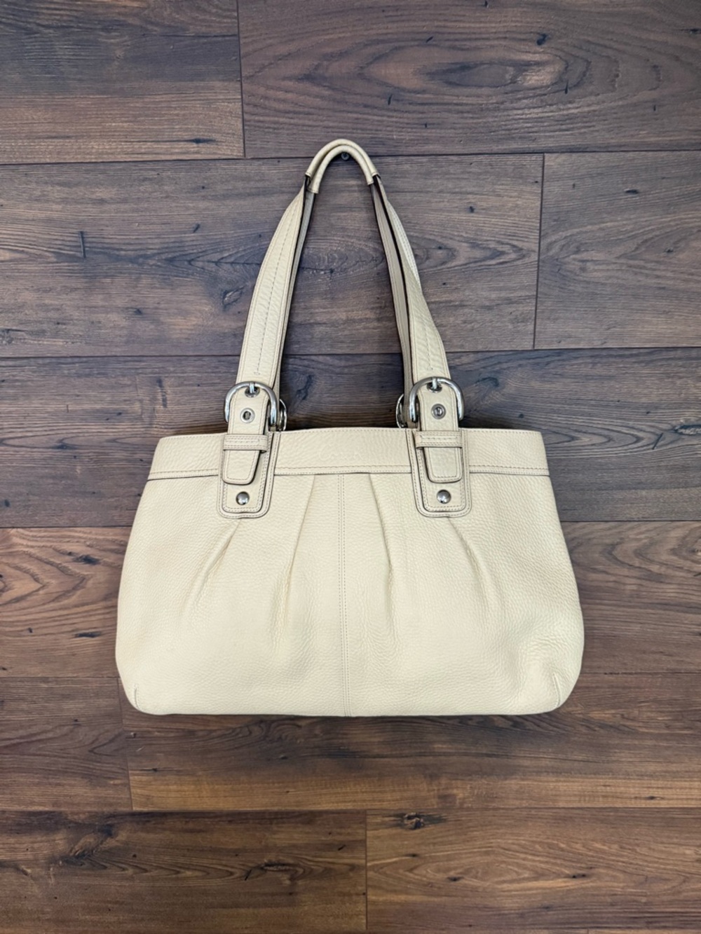 Coach Cream Leather Pebbled Shoulder Tote